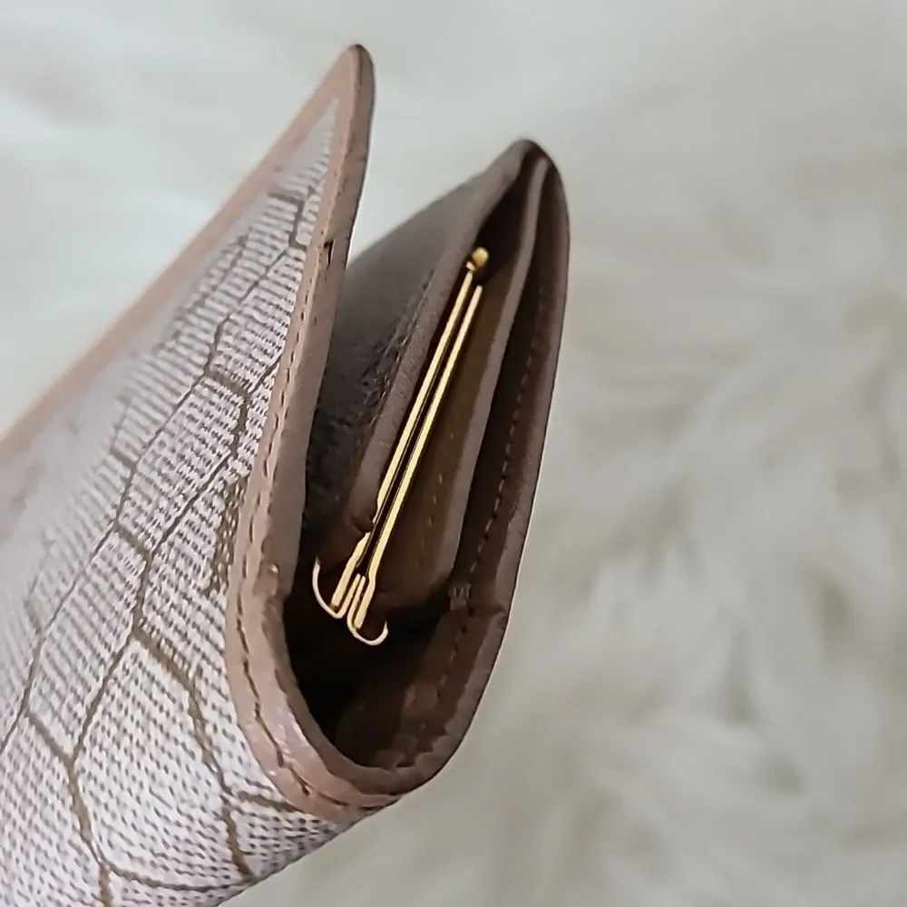 💯Authentic Christian Dior Long Wallet🍀